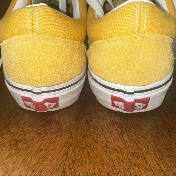 Vans Old Skool Sneaker M7/L8.5 Yellow Canvas Suede Shoe Low Top White Stripe EUC - Picture 6 of 9